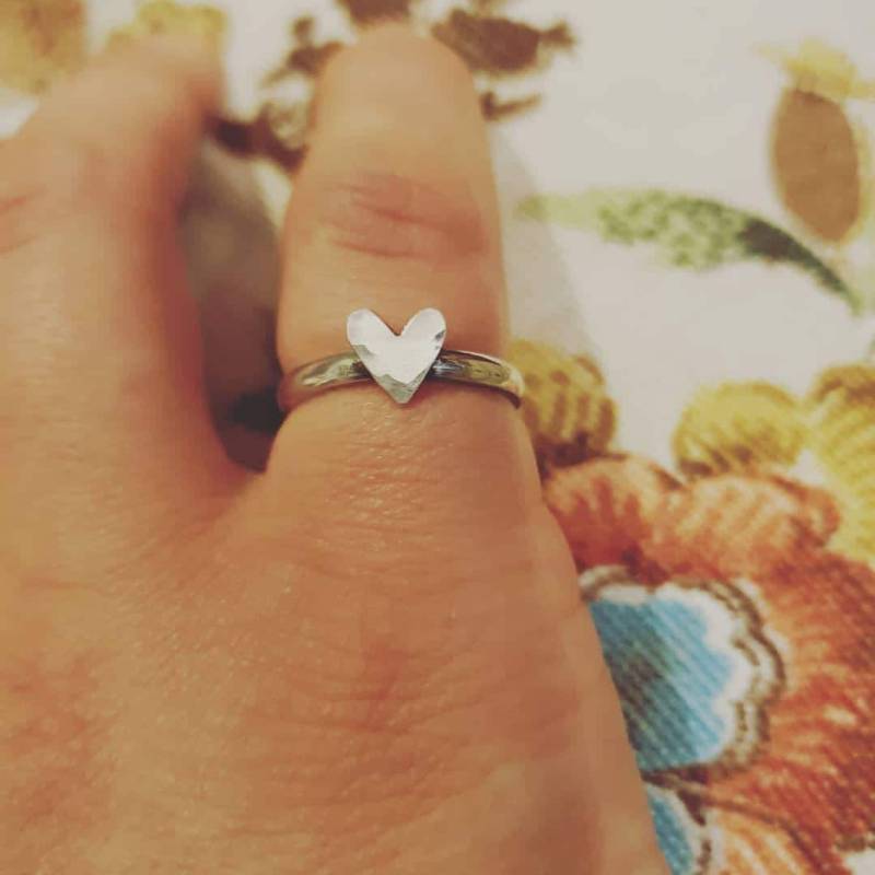 Einfache Silber Herzring Einfache Silber Herzring von BirchandBea