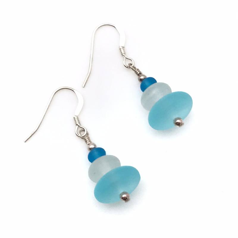 Beachtige Gestapelte Ohrringe Beachtige Gestapelte Ohrringe von BirdAndAves