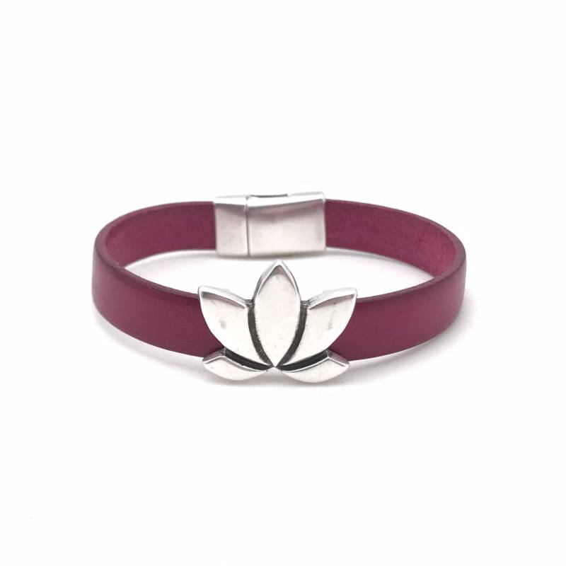 Lotusblüten Lederarmband Lotusblüten Lederarmband von BirdAndAves