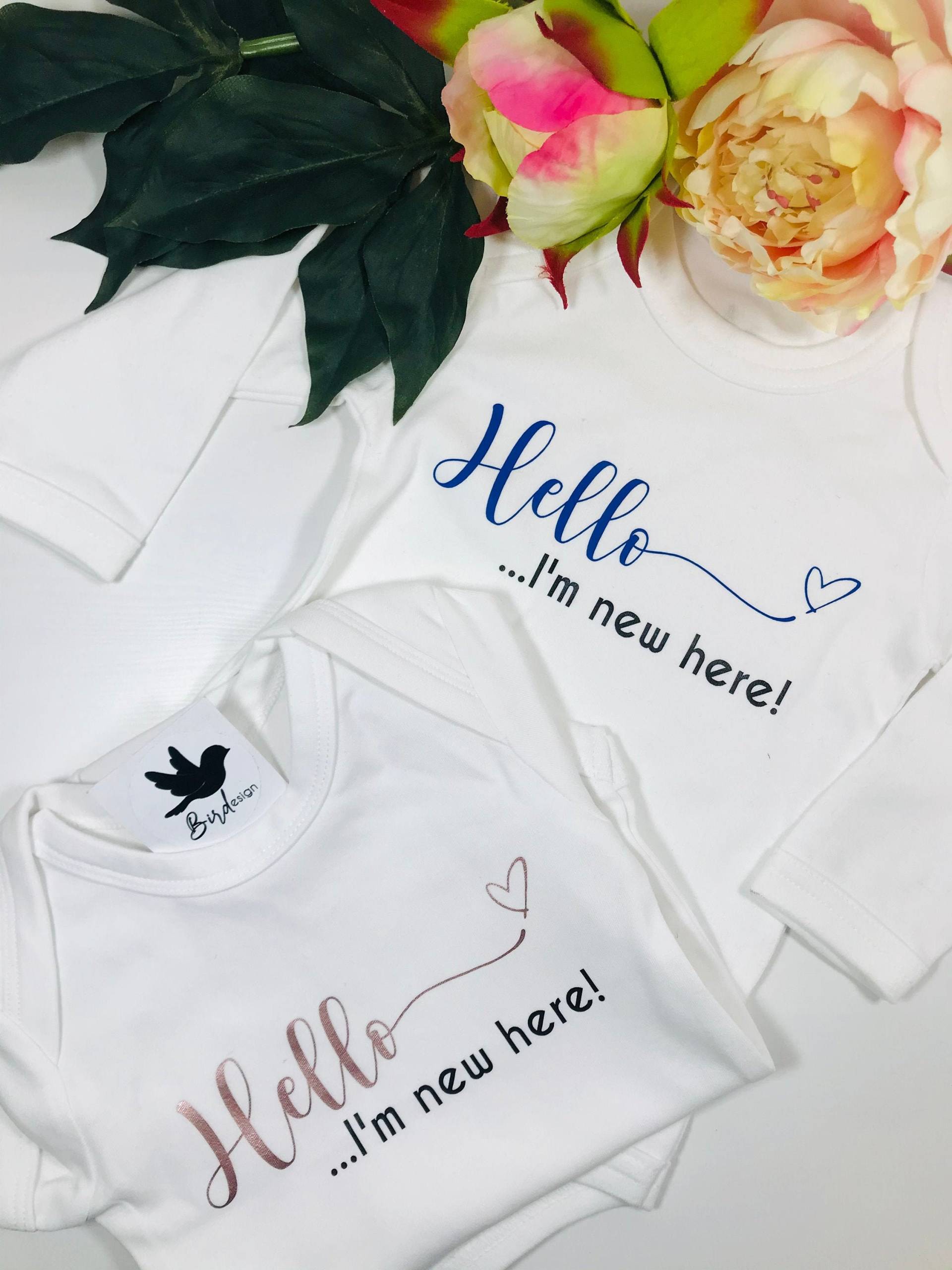 Baby Body | Hello - I'm New Here von BirdDesignDE