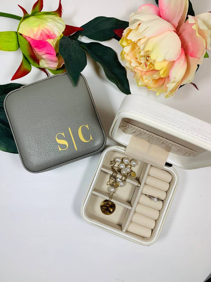 Reiseschmuckbox | Name Oder Initialen von BirdDesignDE