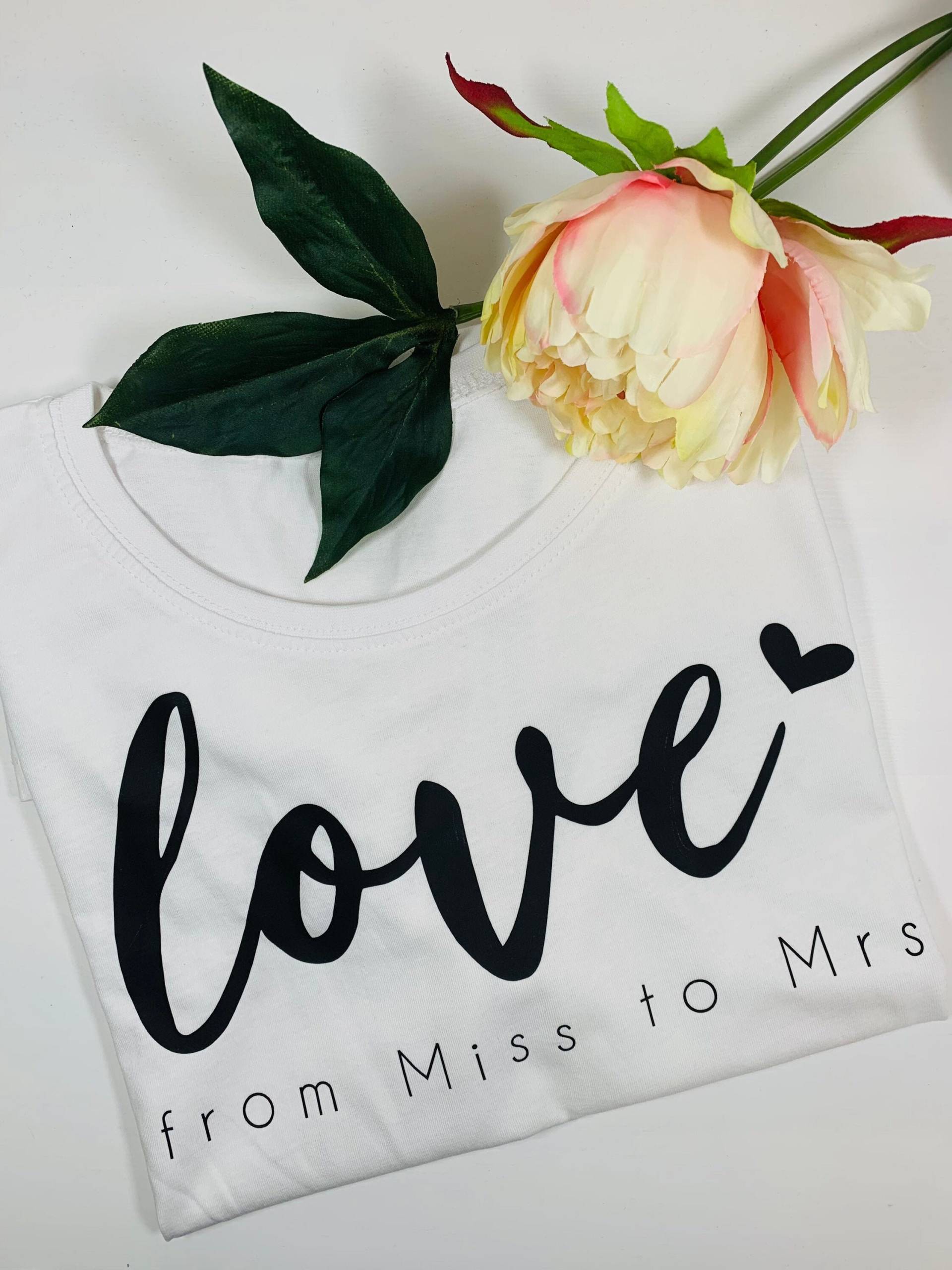 T-Shirt Damen | From Miss To Mrs Jga von BirdDesignDE