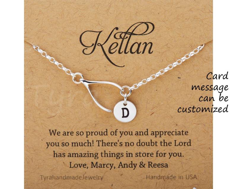 Personalisiertes Wishbone Armband, Initial Silber, Gold, Sideways Wishbone, Hand Gestempelt Monogramm, Freundschaft, Abschlussfeier, Brautjungfer von Birdedenjewelry