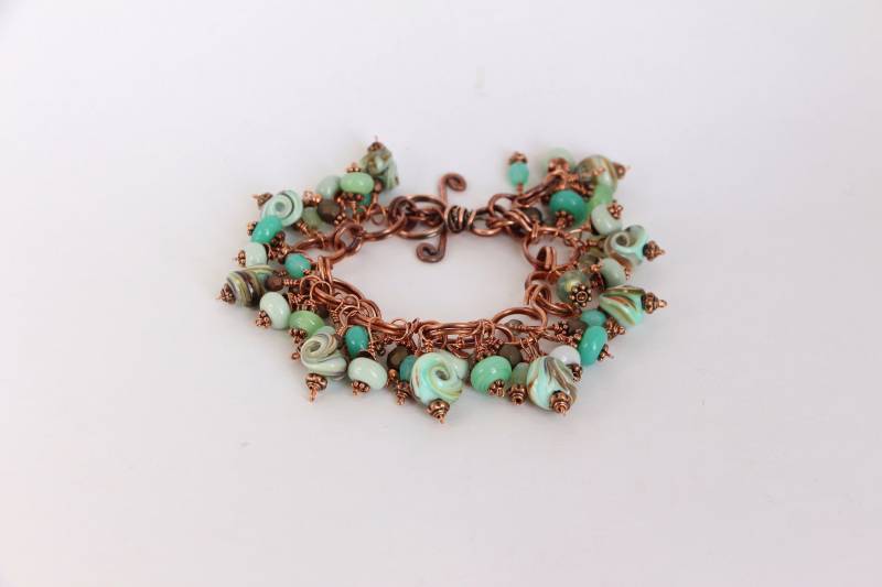 Glasperlenarmband Türkis Drachentränen Glasperlenarmband Türkis Drachentränen von BirgitSchrauthDesign