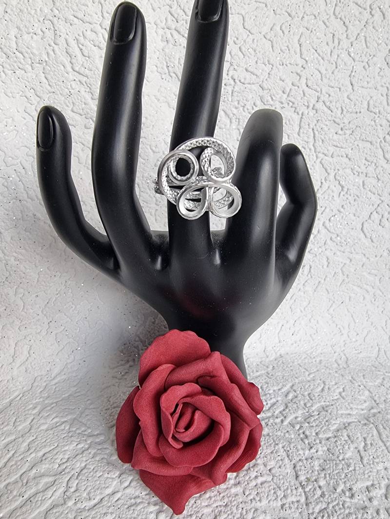 Ring Chaos , Triangledraht in Silber von BirgitsDrahtschmuck