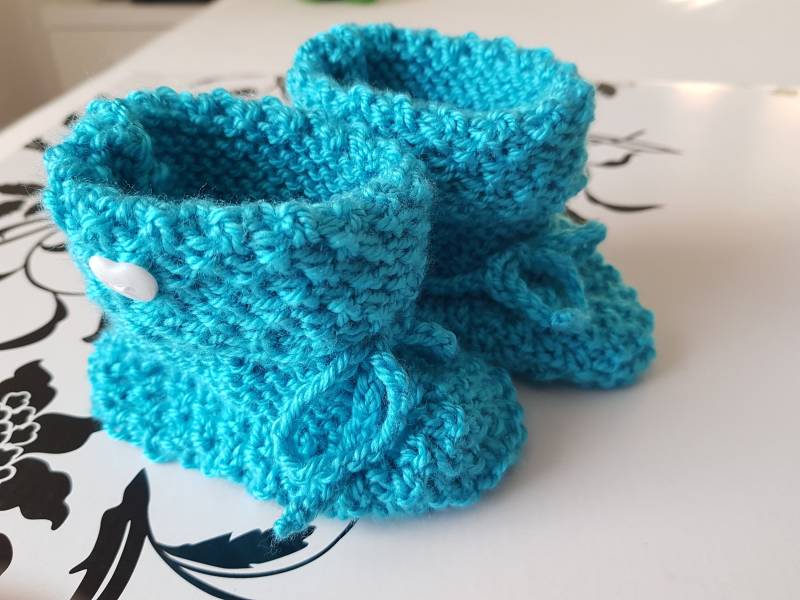 Handgestrickte Babyschühchen in Türkis Für Ca. 0 - 6 Monate von BirgitsStrickstube