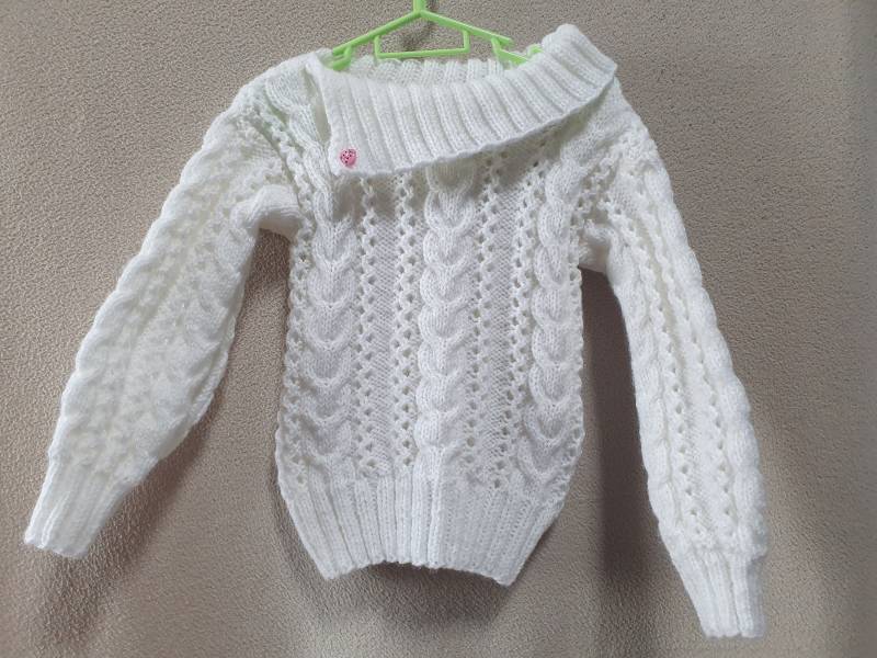 Handgestrickter Pullover in Weiß Für Mädchen Ab Ca. 2 Jahre von BirgitsStrickstube