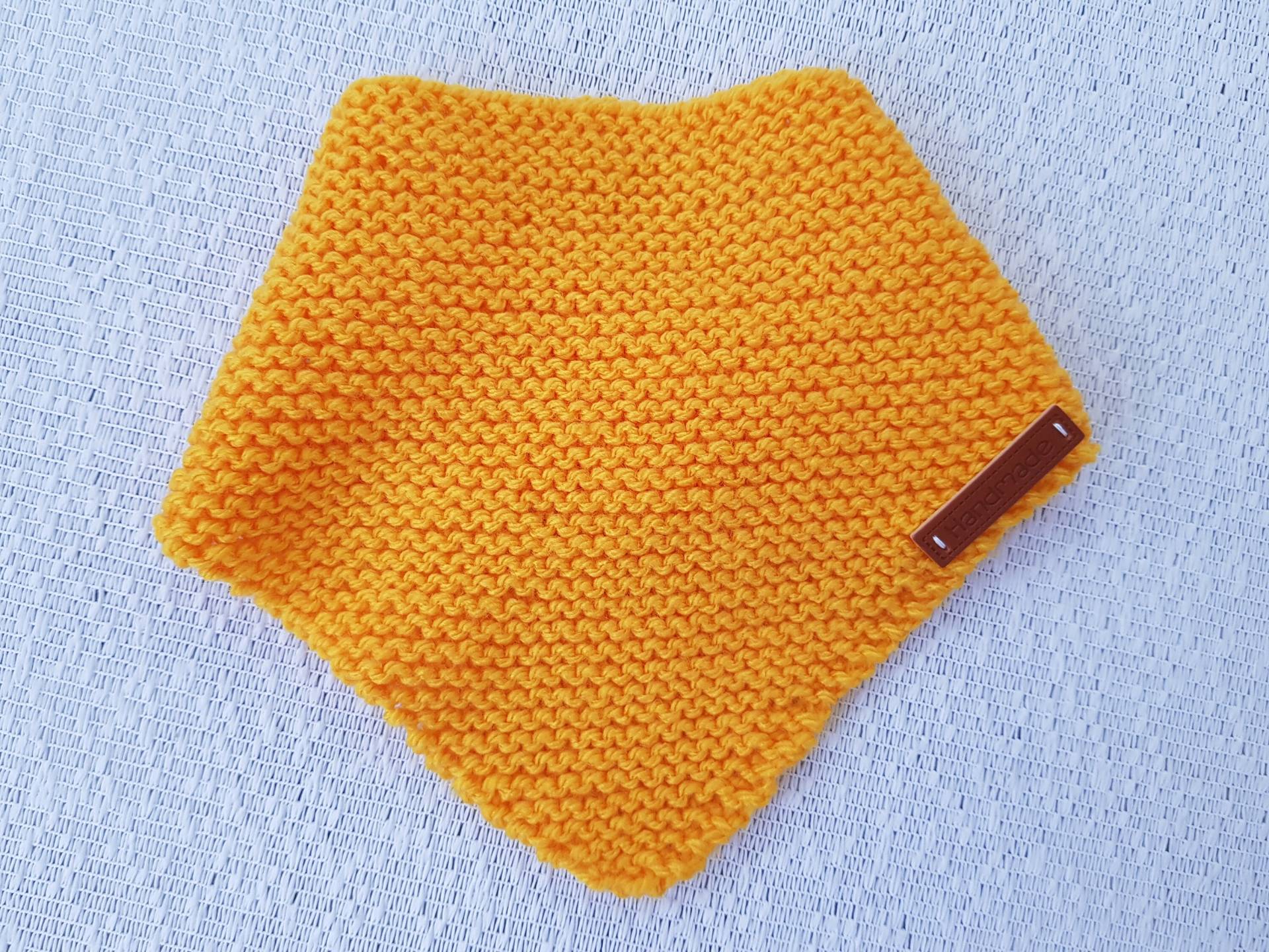 Handgestricktes Dreieckstuch, Halstuch Für Babies, Kleinkinder Und Kinder Ab Ca. 1/2 Jahr in Gelb von BirgitsStrickstube