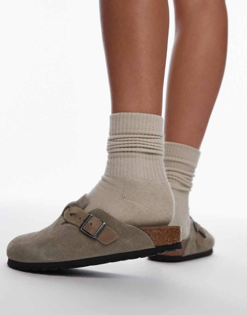 Birkenstock - Boston - Schmal geschnittene Clogs in Taupe mit geflochtenem Riemen-Braun von Birkenstock