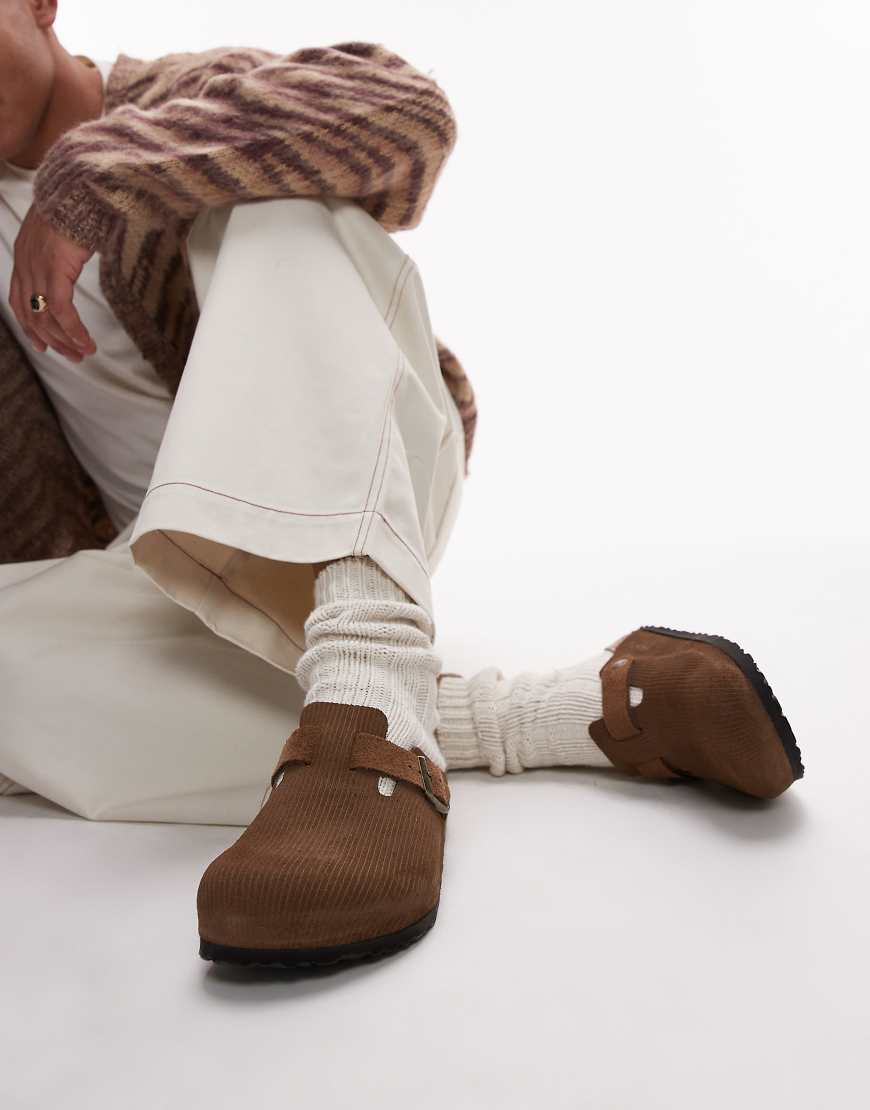 Birkenstock - Boston - Geprägte Unisex-Clogs aus Wildleder in Braun Birkenstock - Boston - Geprägte Unisex-Clogs aus Wildleder in Braun von Birkenstock