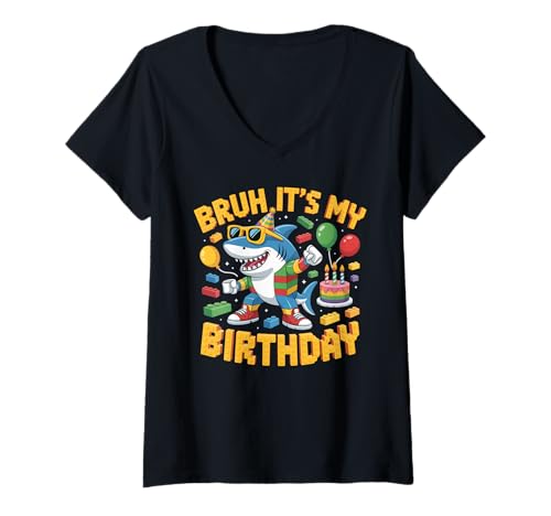 Damen Shark Master Builder Blocks Bricks Bruh Es ist Mein Geburtstag T-Shirt mit V-Ausschnitt Damen Shark Master Builder Blocks Bricks Bruh Es ist Mein Geburtstag T-Shirt mit V-Ausschnitt von Birthday Girl Boy Bruh Its My Birthday Decorations