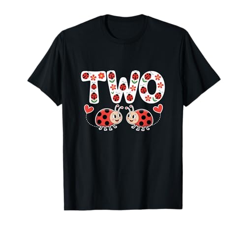 Dieser Marienkäfer ist 2 Jahre alt, zum 2. Geburtstag, Mädchen, Familie T-Shirt Dieser Marienkäfer ist 2 Jahre alt, zum 2. Geburtstag, Mädchen, Familie T-Shirt von Birthday LadyBug