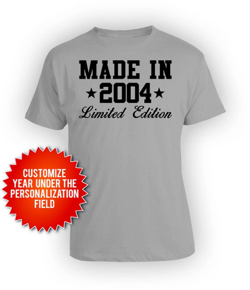 21. Geburtstag Geschenk Ideen Benutzerdefinierte Shirt Personalisierte T-Shirt Bday Outfit Made in 2004 Herren Damen von BirthdayGoodiesShop