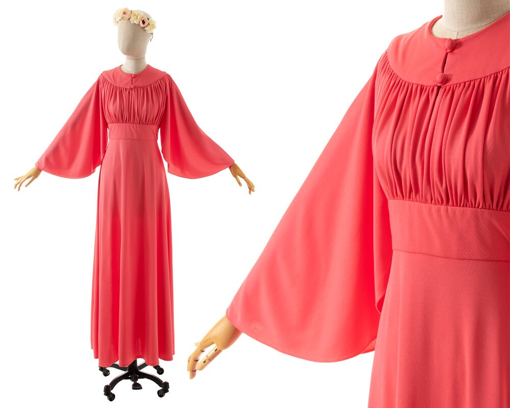 Vintage 1970Er Jahre Maxi Kleid | 70Er Altrosa Jersey Engelsärmel Grecian Empire Taille Ganzlang | x-Small/Small Vintage 1970Er Jahre Maxi Kleid | 70Er Altrosa Jersey Engelsärmel Grecian Empire Taille Ganzlang | x-Small/Small von BirthdayLifeVintage