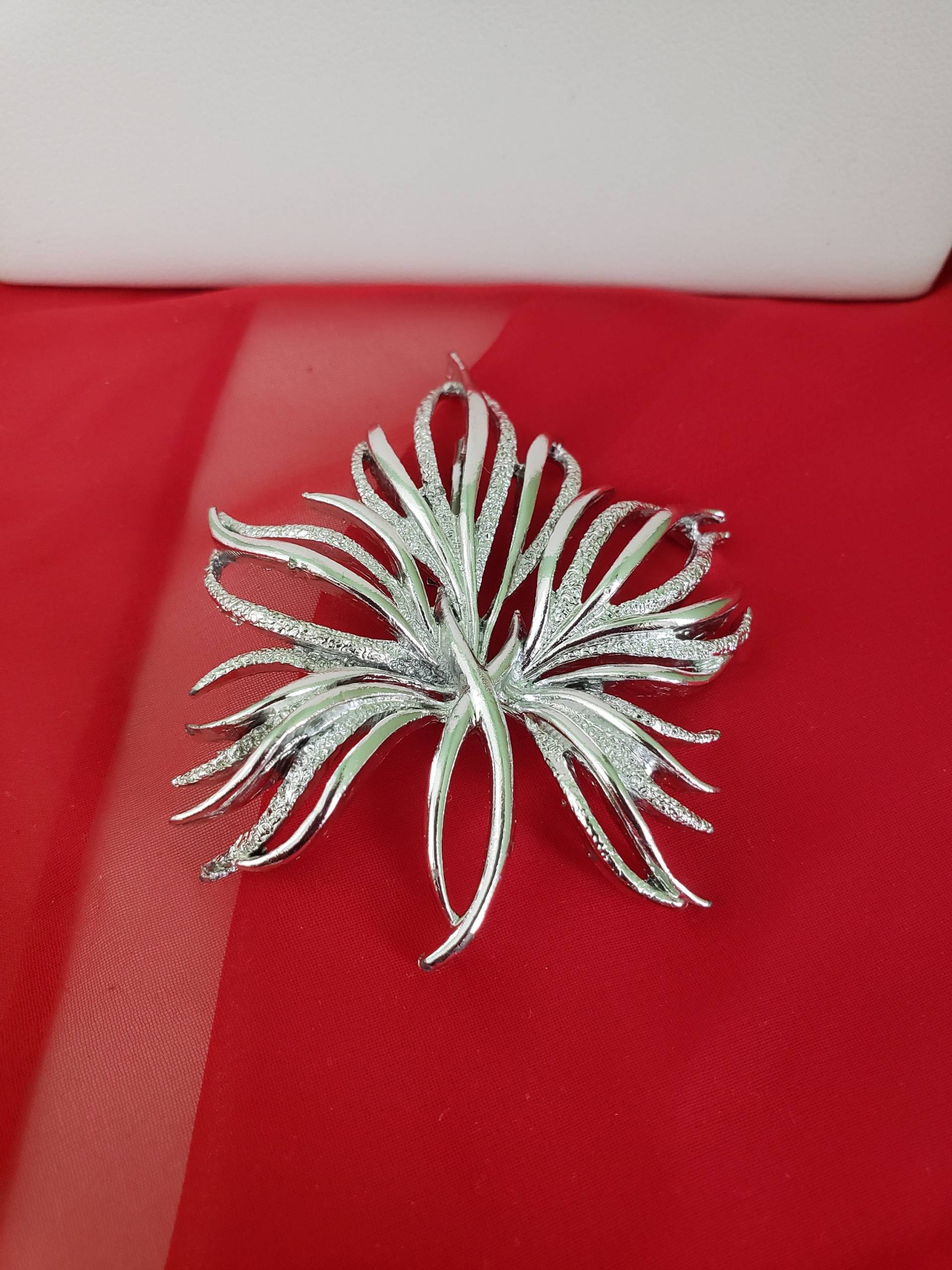 Vtg Zweige Und Sprigs Spray Stem Brosche von BitBitOnMadisonTiqs