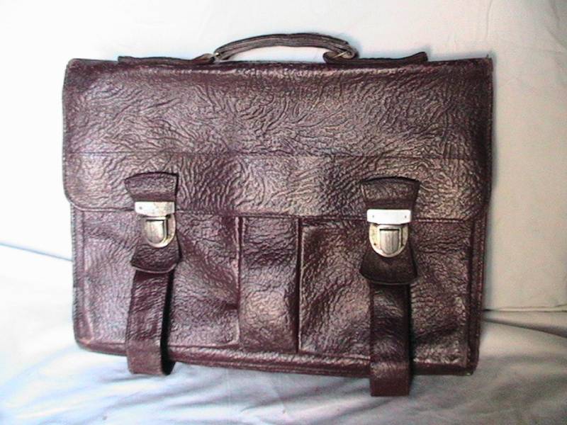 Vintage 1960Er Dunkelrote Leder Rechts-/Businesstasche - Aktentasche von BitakaVintage