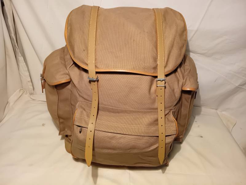 Vintage 1980's Tourist Wasserdichter Rucksack.markekurz - Mod.2 Western Germany von BitakaVintage