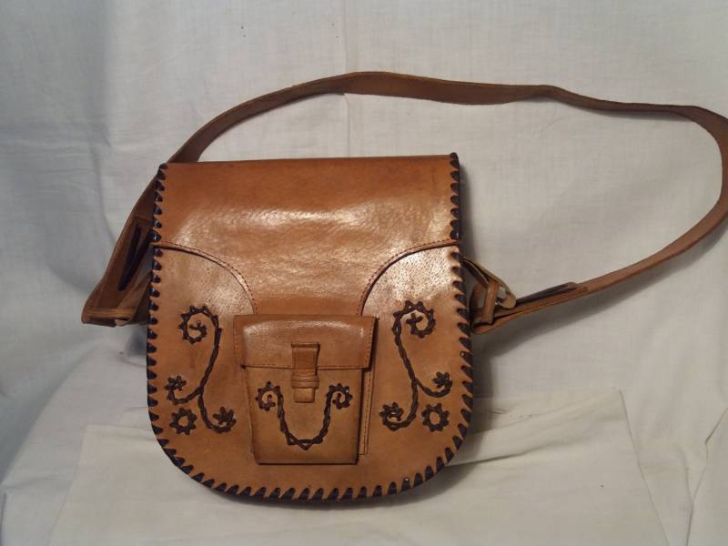 Vintage 80Er Jahre Handmade Hellbraune Leder Handtasche - Schultertasche Neu von BitakaVintage