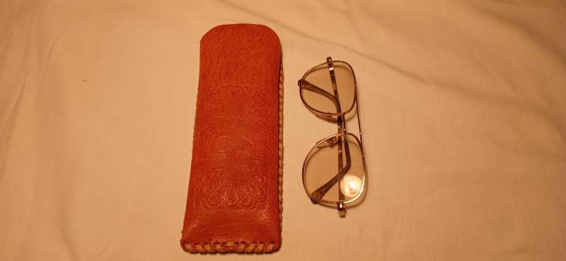 Vintage Handmade Hellbraun Leder Brillenetui - Neu von BitakaVintage