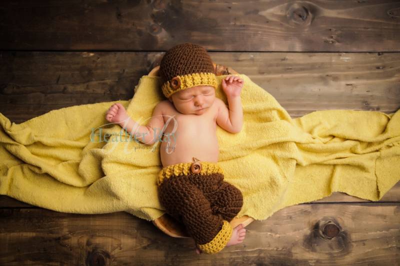 Gehäkelte Baby Outfit - Neugeborenen Hose Set Mütze Fotografie Requisite Coming Home Jungen von BitofWhimsyCrochet
