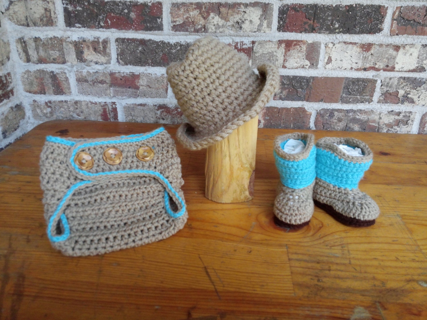 Neugeborenen Cowboy Outfit - Baby Set Cowboyhut Cowboystiefel Foto Requisite Junge Mädchen Halloween Kostüm von BitofWhimsyCrochet