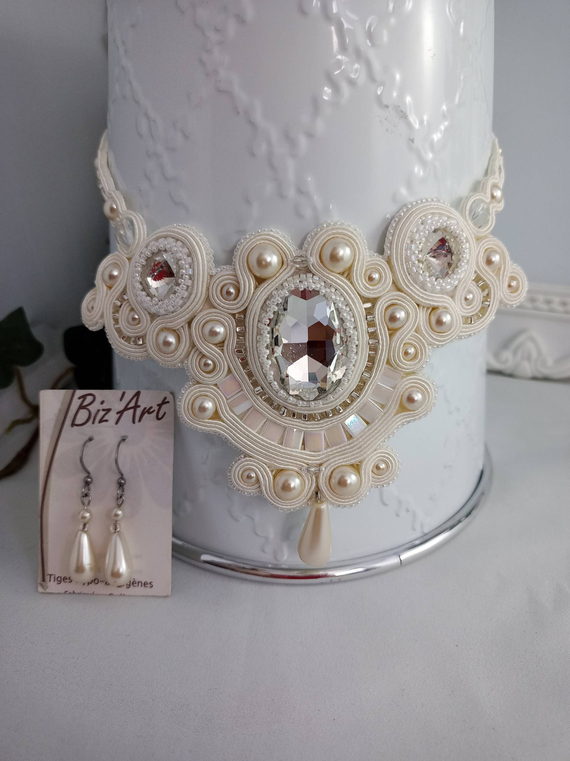 Halskette in Soutache - Kollektion Blancbec Halskette in Soutache - Kollektion Blancbec von BizArtaccessoires