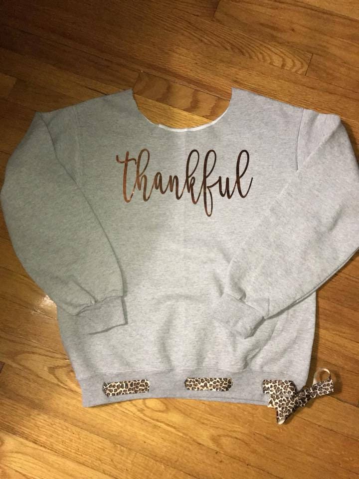 Benutzerdefinierte Slouchy Sweatshirt, Band Bund, Leopard, Bronze von BizzeBeeingCreative