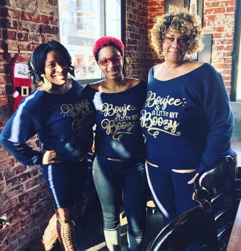 Maßgeschneiderte Slouchy Sweatshirt, Bougie, Boozy von BizzeBeeingCreative