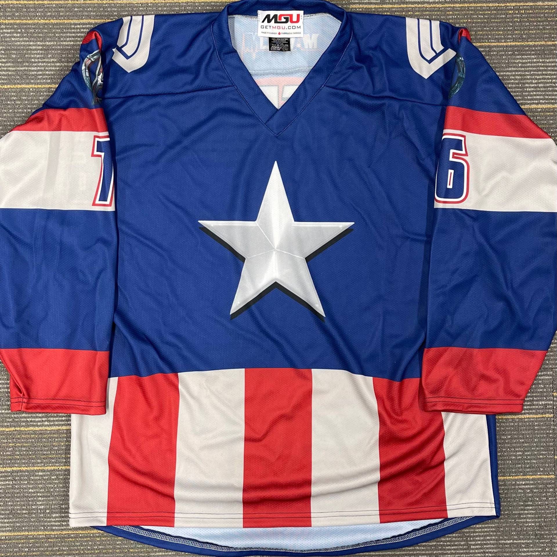 Captain America Steve Rogers Avengers Hockey Jersey, Blau Captain America Steve Rogers Avengers Hockey Jersey, Blau von BlackAndTanSports