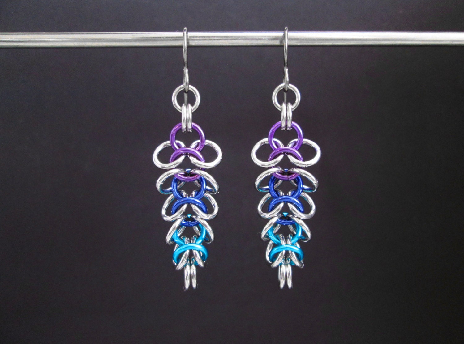 Chainmaille Ohrringe, Ombre Hypoallergene Ohrhänger, Edelstahl Chain Maille Schmuck, Mail Ohrringe Chainmaille Ohrringe, Ombre Hypoallergene Ohrhänger, Edelstahl Chain Maille Schmuck, Mail Ohrringe von BlackCatStudio98