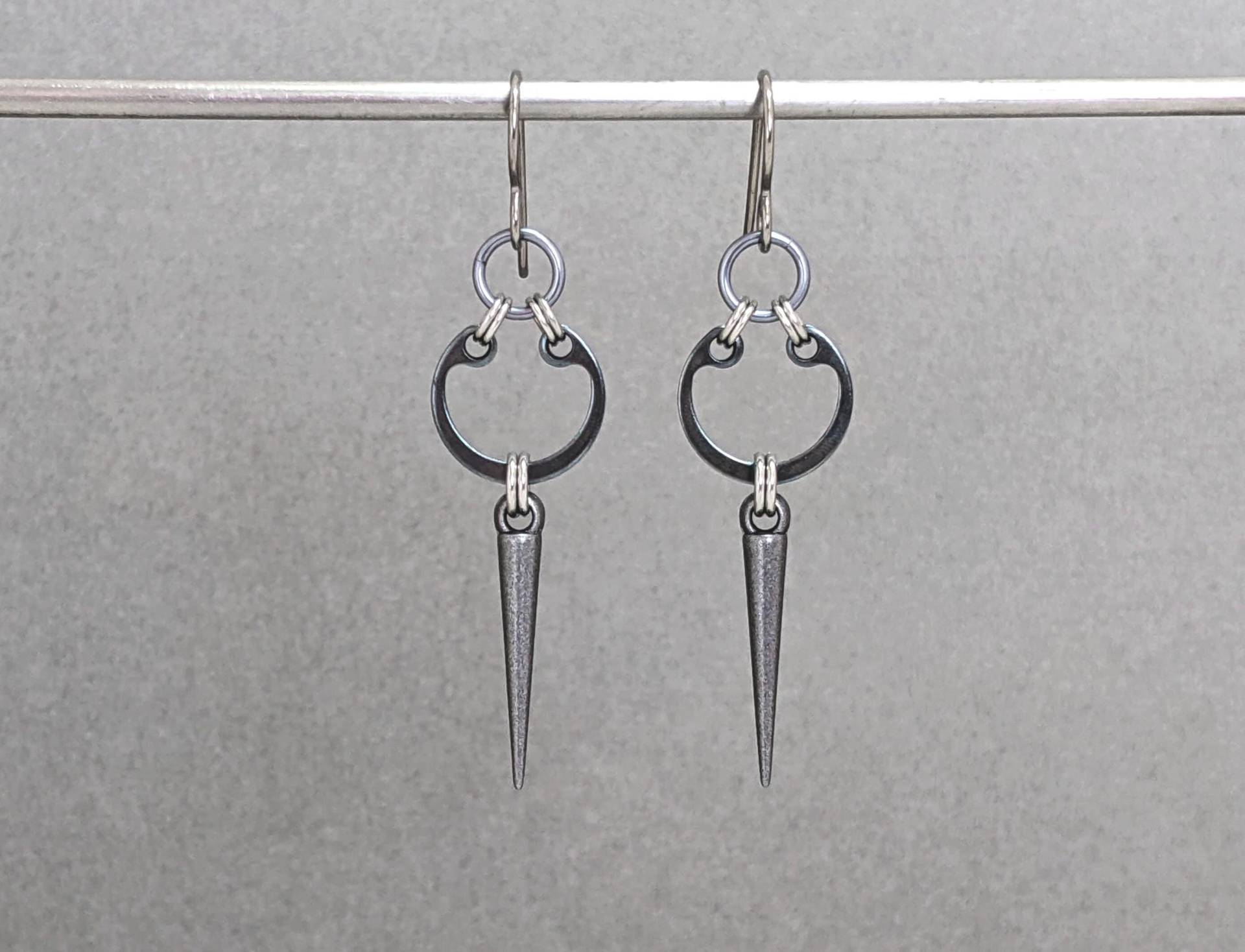 Leichte Ohrringe, Spike Industrie Schmuck, Hardware Baumeln Ausgefallener Schmuck Leichte Ohrringe, Spike Industrie Schmuck, Hardware Baumeln Ausgefallener Schmuck von BlackCatStudio98