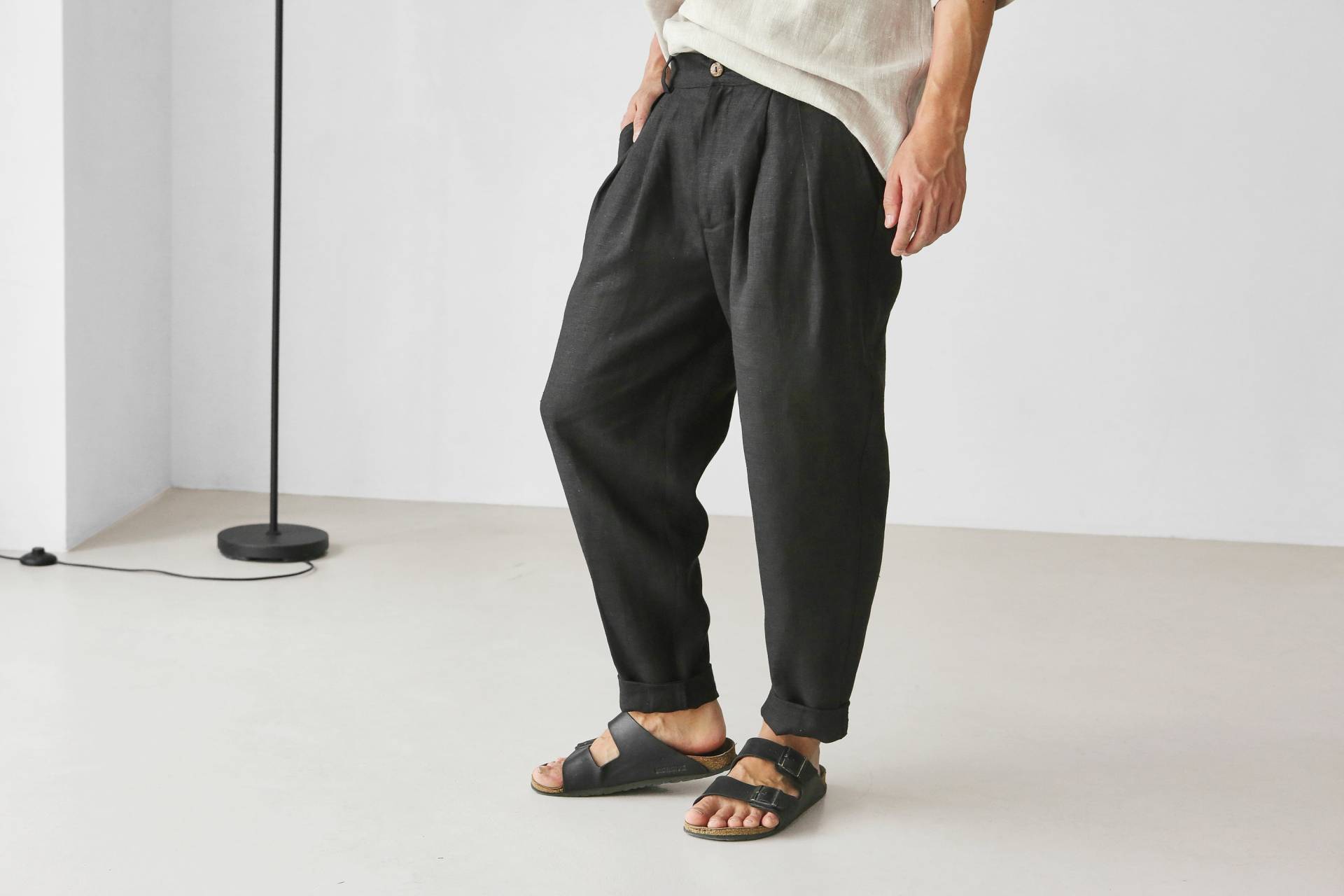 Herren Leinenhose Mit Falten, Schwarze Leinen Jogger, Hose, Loose Fit Baggy Hose von BlackFicus