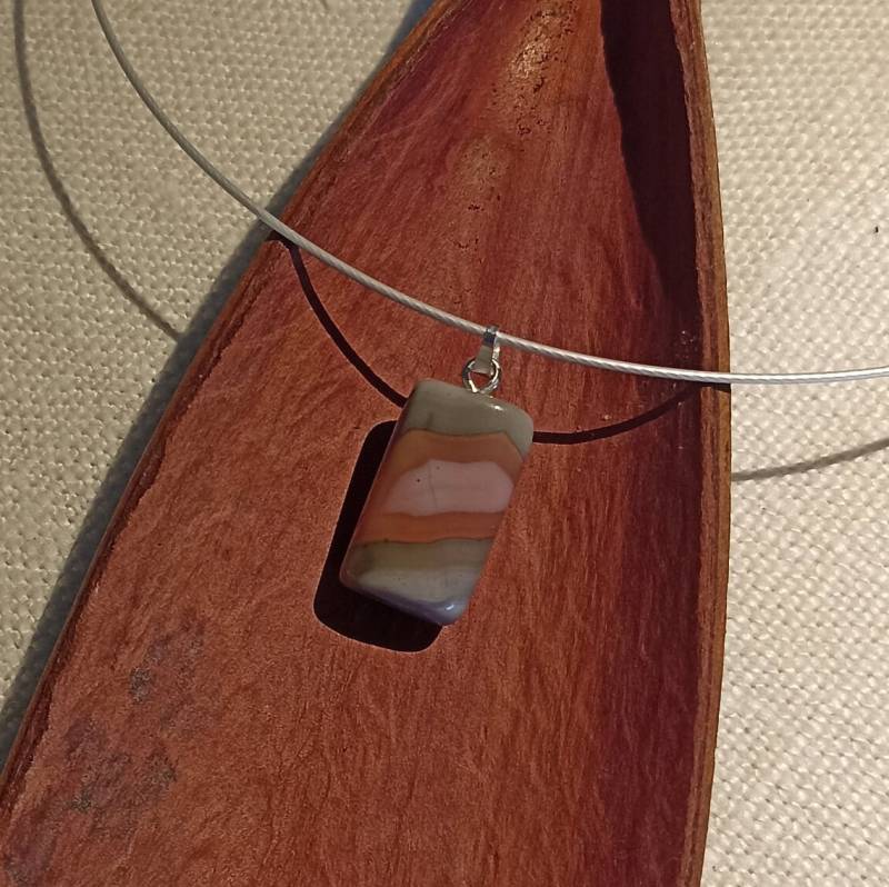 Achat Edelstein Anhänger Mit Silberstift, Schmuckstein Aus Marokko, 5.6 Gramm Achat Edelstein Anhänger Mit Silberstift, Schmuckstein Aus Marokko, 5.6 Gramm von BlackForestRockShop