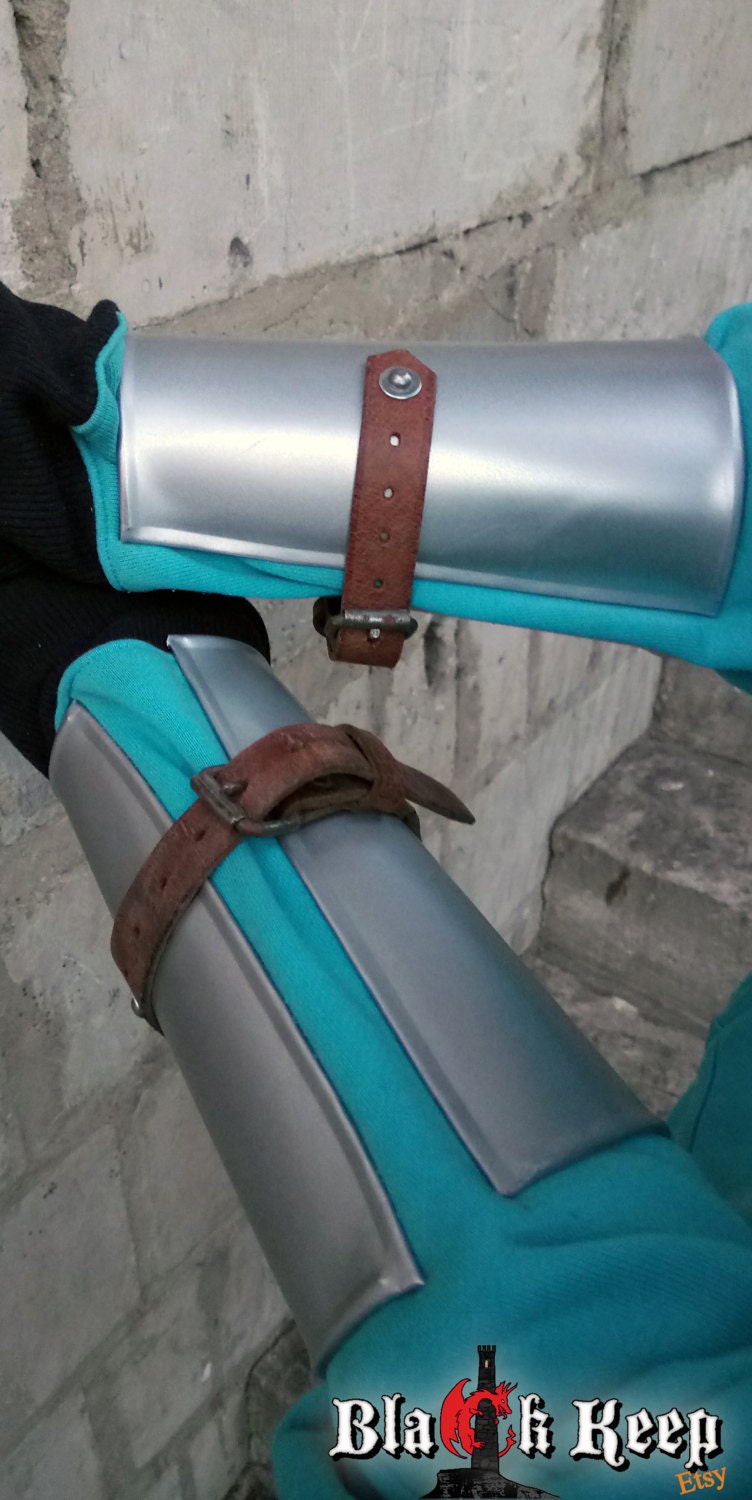 stahl Armschienen Und Beinschienen von BlackKeep