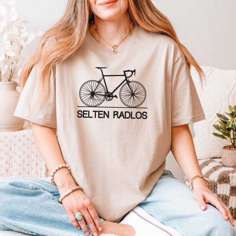 Selten Radlos T-Shirt, Fahrrad & Rennrad Motiv - Geschenk Für Radfahrer Und Bike-Fans, Unisex T-Shirt von BlackOakDesignShop