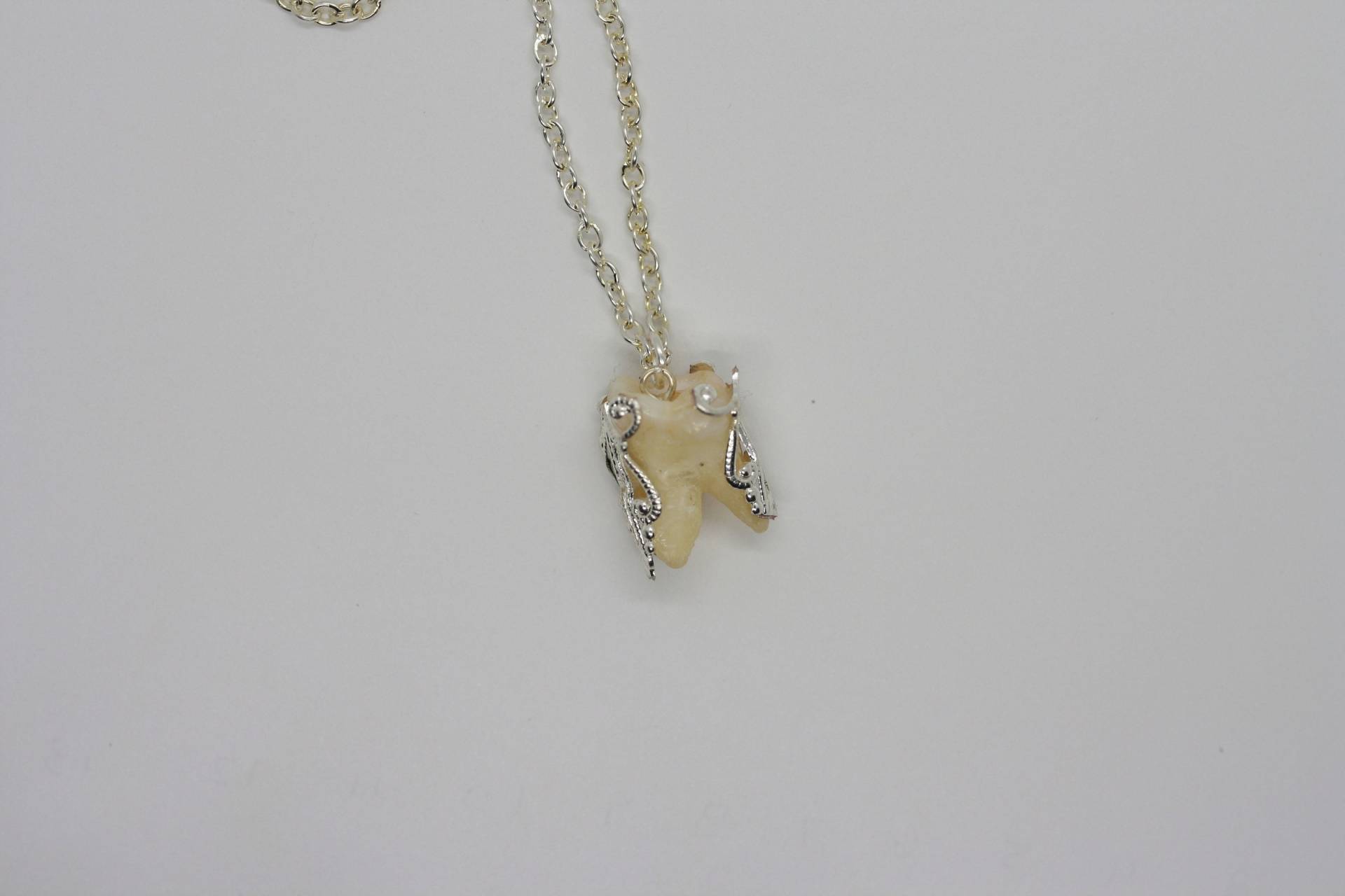 Zahnfee Halskette von BlackUrnJewelry