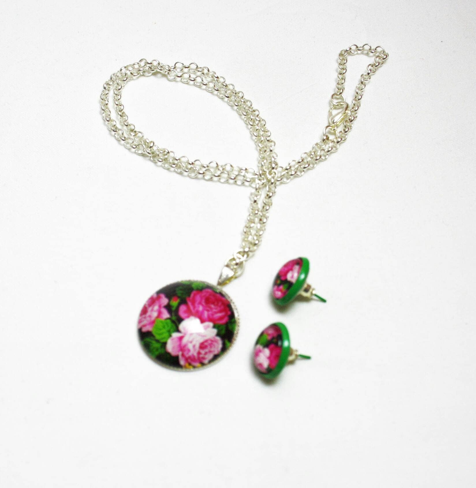 Ohrstecker Set Mit Halskette. Große Rosen in Rosa Und Rot von BlackboardLabel