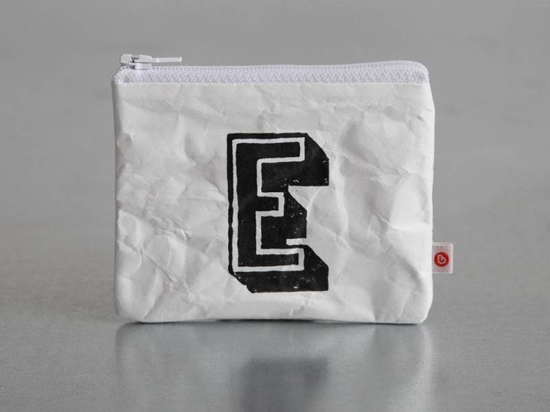 Kleiner Geldbeutel "E" von BlandineTaschenShop