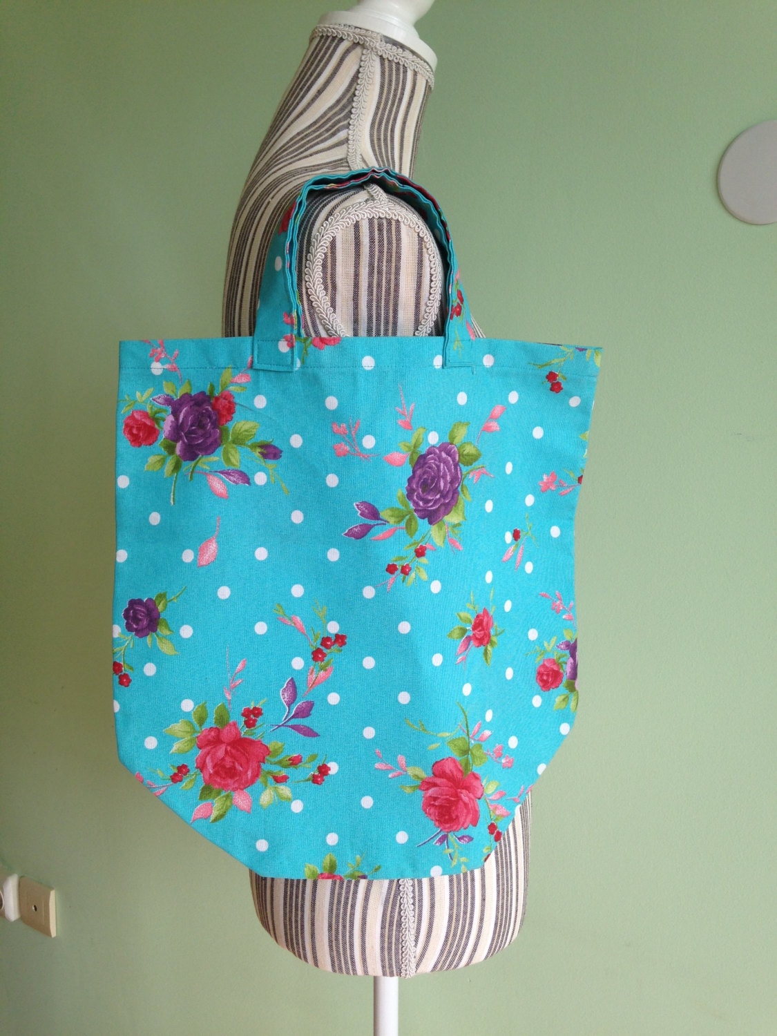 Frühling Shopper, Canvas Tasche, Floral Handtasche, Himmelblau Markttasche, Weiß Polka Dot Tragen Alles, Wiederverwendbare Baumwollbuch Frühling Shopper, Canvas Tasche, Floral Handtasche, Himmelblau Markttasche, Weiß Polka Dot Tragen Alles, Wiederverwendbare Baumwollbuch von BlastFromThePastBags