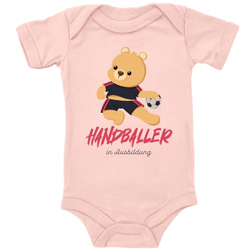 Blauer-Storch Baby Body in Apricot Handballer Teddybär in Ausbildung Süßes Handball Geschenk zur Geburt Geburtstag für den Handballspieler Nachwuchs Kurzarm Bio Baumwolle von Blauer-Storch