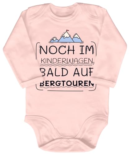 Blauer-Storch Baby Body in Apricot Noch im Kinderwagen, bald auf Bergtouren, Wanderer Geschenk zur Geburt für den Wander Nachwuchs für Kleinkind Langarm Bio Baumwolle von Blauer-Storch