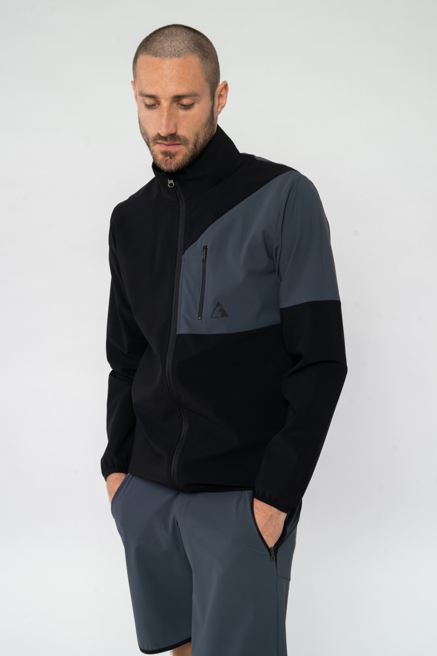 Sportjacke aus ECONYL®, Recycled von Bleed