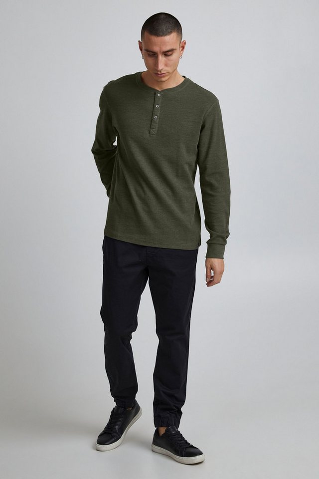 Blend Langarmshirt BHBhnoble Klassisches Langarmshirt mit Rundhalsausschnitt und Knopfleiste Blend Langarmshirt BHBhnoble Klassisches Langarmshirt mit Rundhalsausschnitt und Knopfleiste von Blend