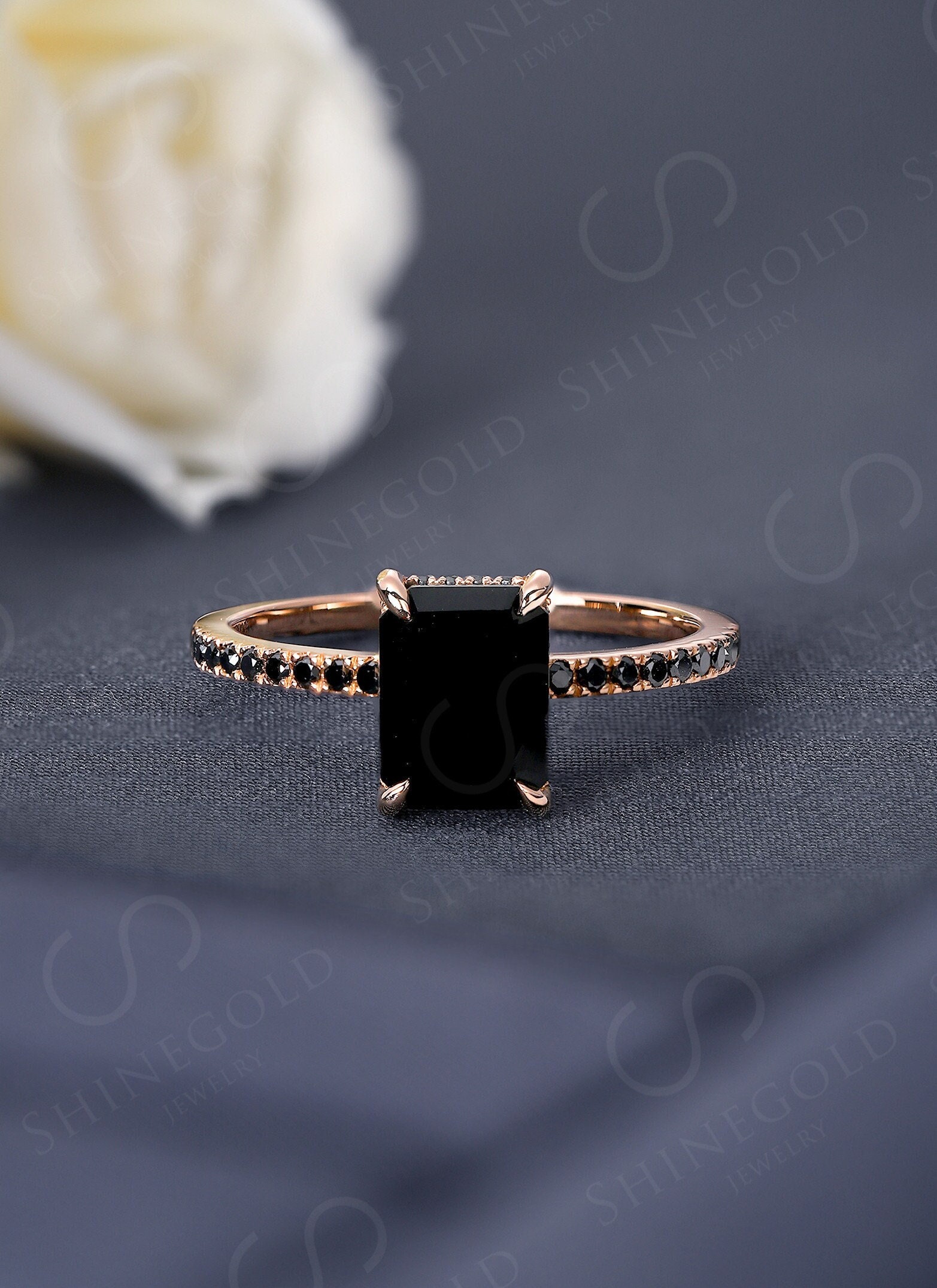 Schwarzer Onyx-Verlobungsring, Roségold-Art-Deco-Ring, Vintage-Ring Im Smaragdschliff, Diamant-Ehering, Antiker Halb-Ewigkeits-Brautring von BlessGem