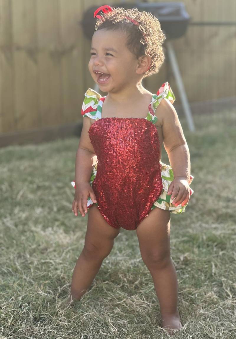 Roter Pailletten Weihnachts-Rüschen Romper von Blessed2BDressed