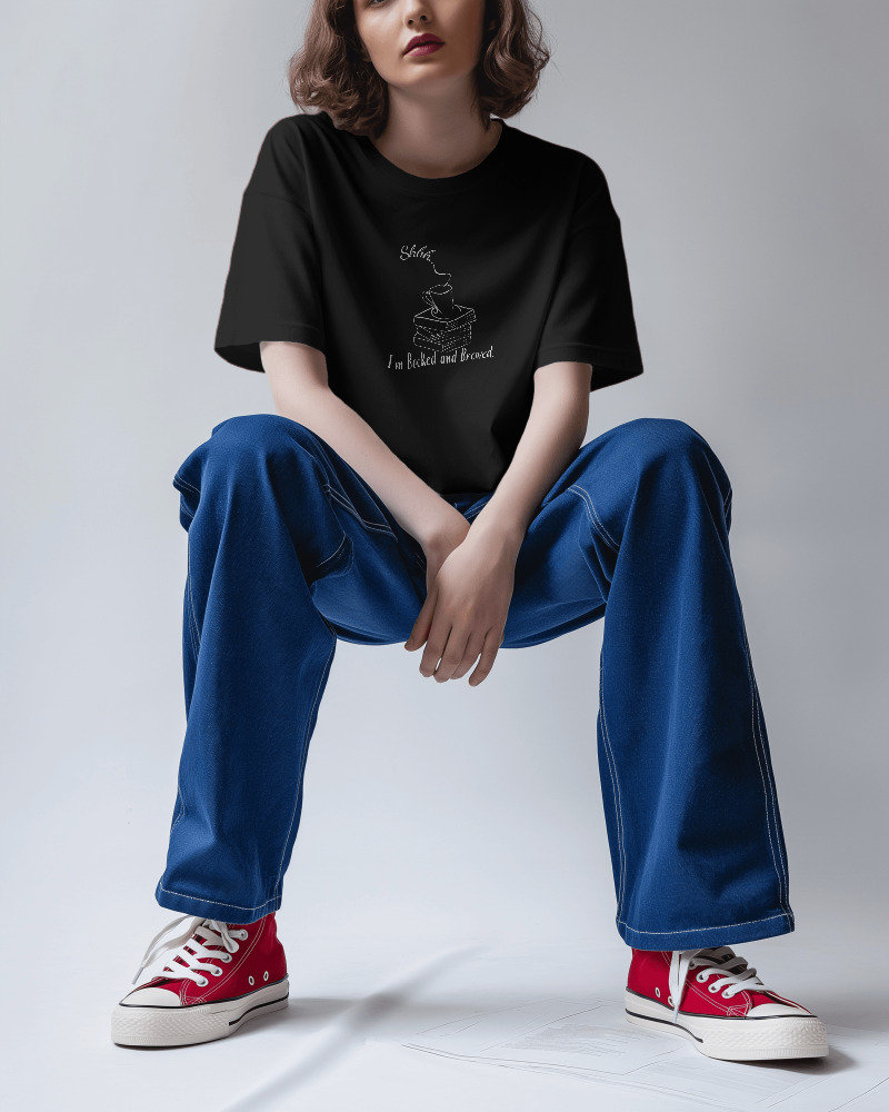 Shhh.... I'm Booked & Brewed Classic Unisex Crewneck T-Shirt Für Kaffeetrinkerinnen Und Leserinnen, Genießende, Kaffee Am Morgen & Lesen Shhh.... I'm Booked & Brewed Classic Unisex Crewneck T-Shirt Für Kaffeetrinkerinnen Und Leserinnen, Genießende, Kaffee Am Morgen & Lesen von BlessedFrequency