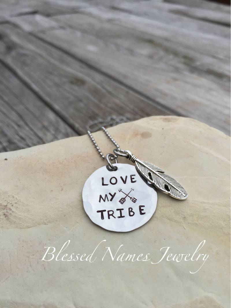 Love My Tribe Halskette Aus Edelstahl Oder Gemischtem Metall, Tolles Geschenk Für Familie, Freunde Lehrer Love My Tribe Halskette Aus Edelstahl Oder Gemischtem Metall, Tolles Geschenk Für Familie, Freunde Lehrer von BlessedNamesJewelry