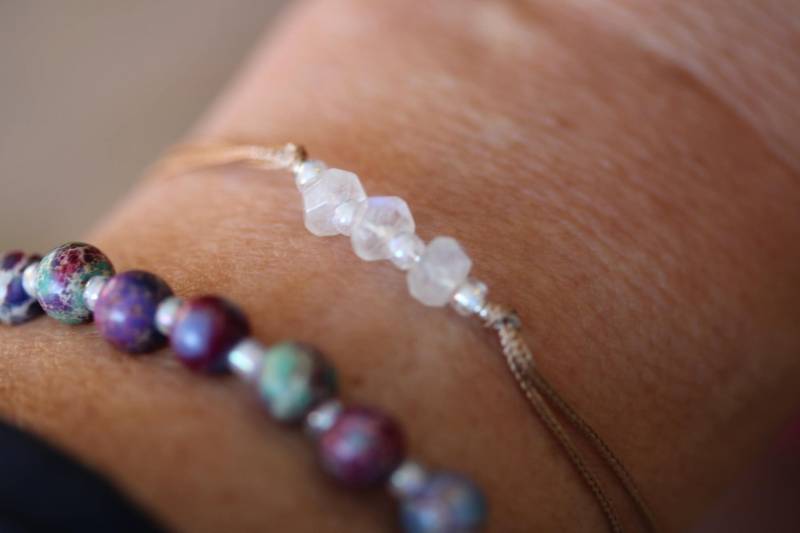Armband Mondstein, Armschmuck Zart von Blickfang2