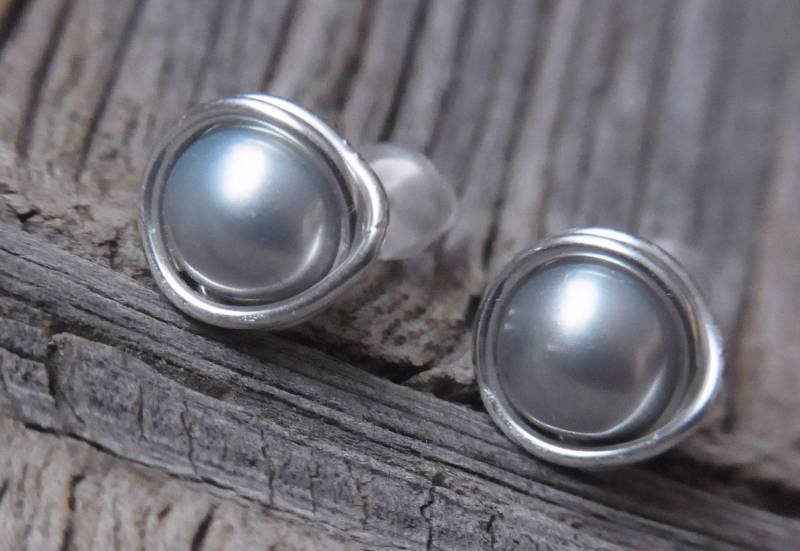 Ohrstecker Perle Perlenohrstecker Grau Silbergrau Süßwasserperlen Stecker Ohrschmuck Geschenke Für Frauen von Blickfang2