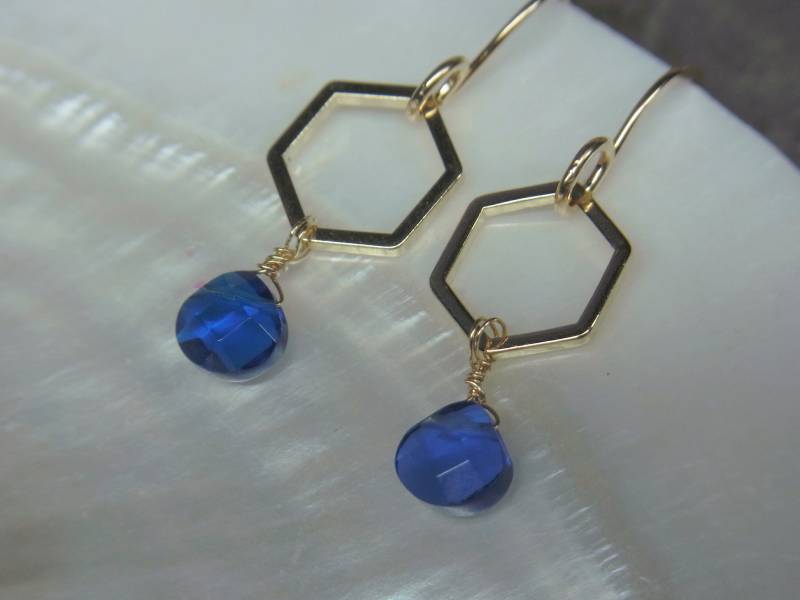 Quarz Ohrhänger Ohrringe Blau Gold Sechseck Ohrschmuck Lange Geschenke Für Sie von Blickfang2